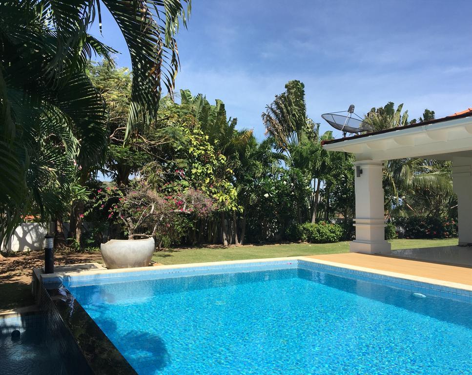 Balinese Villa With Private Pool HHQ Exterior photo